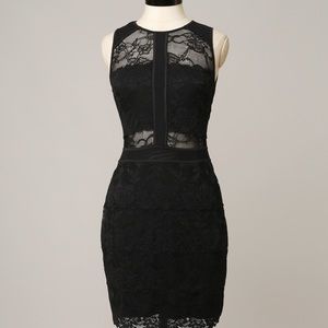 Lace Mini Guess Dress. Size Medium.